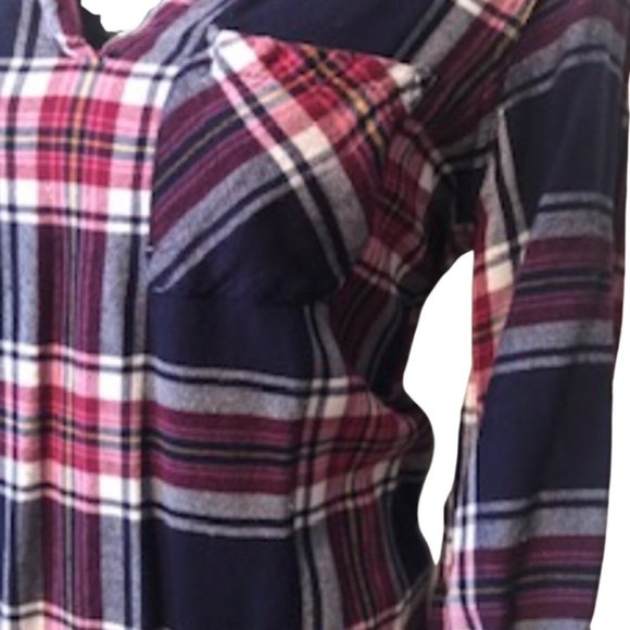 Pink Rose Flannel Top - Picture 5 of 7